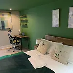 3Br Apt Near Excel, O2 & City Airport!
