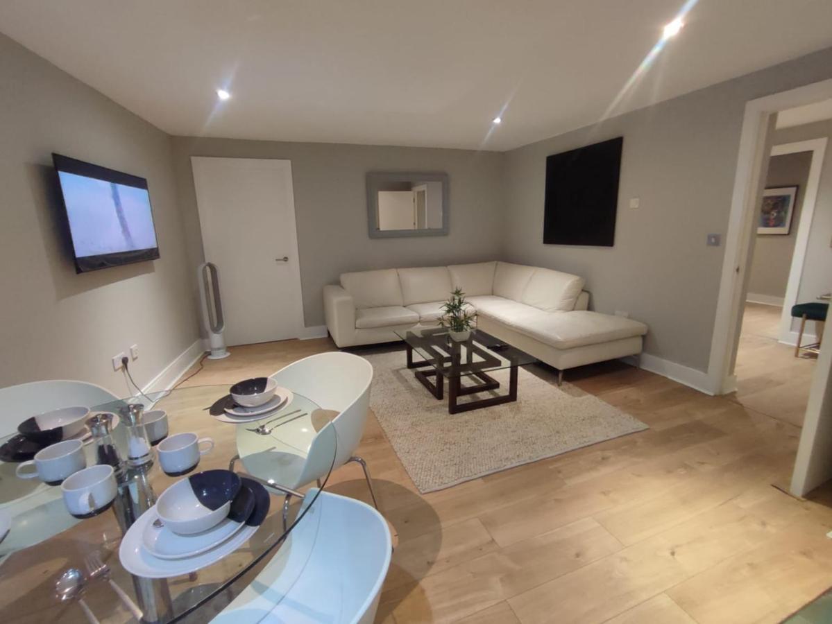 3br Near Excel, O2 & Airport! Appartamento
